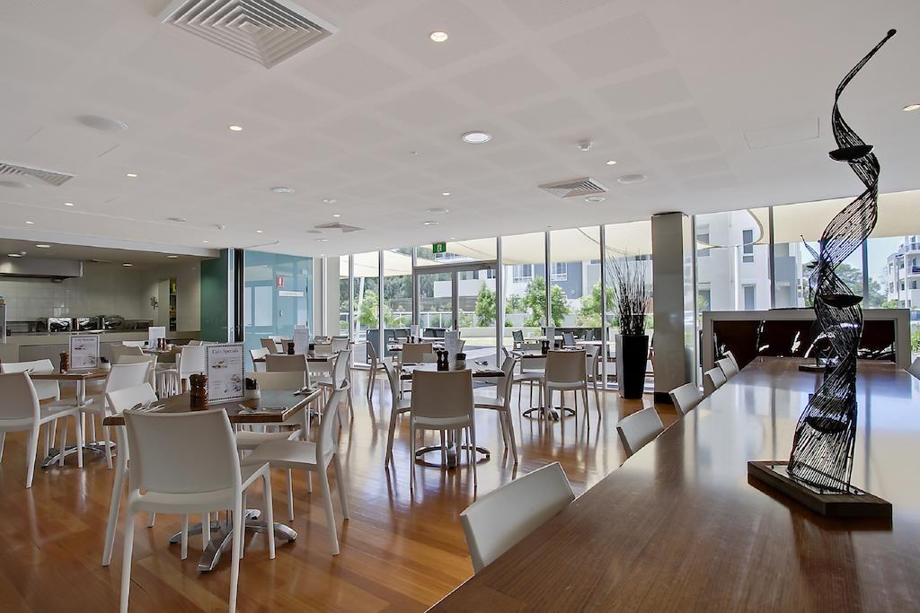 Quality Suites Pioneer Sands Wollongong Exterior foto