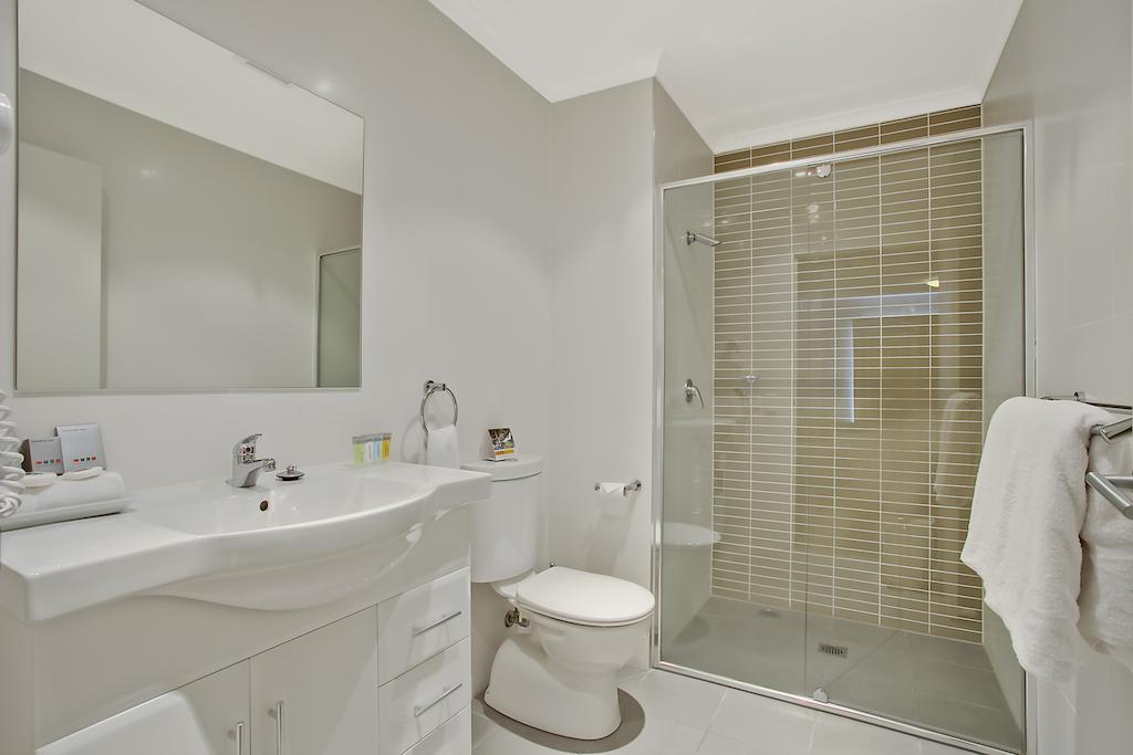 Quality Suites Pioneer Sands Wollongong Exterior foto