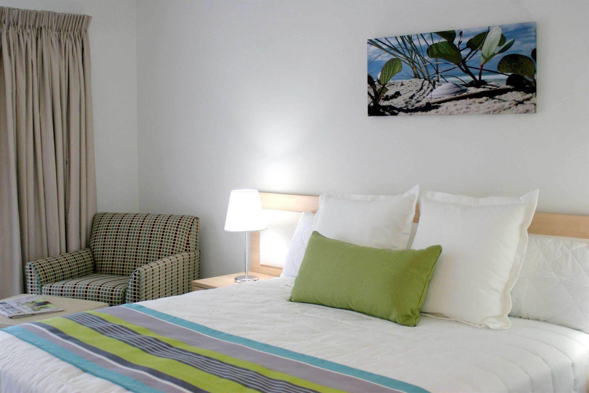 Quality Suites Pioneer Sands Wollongong Exterior foto