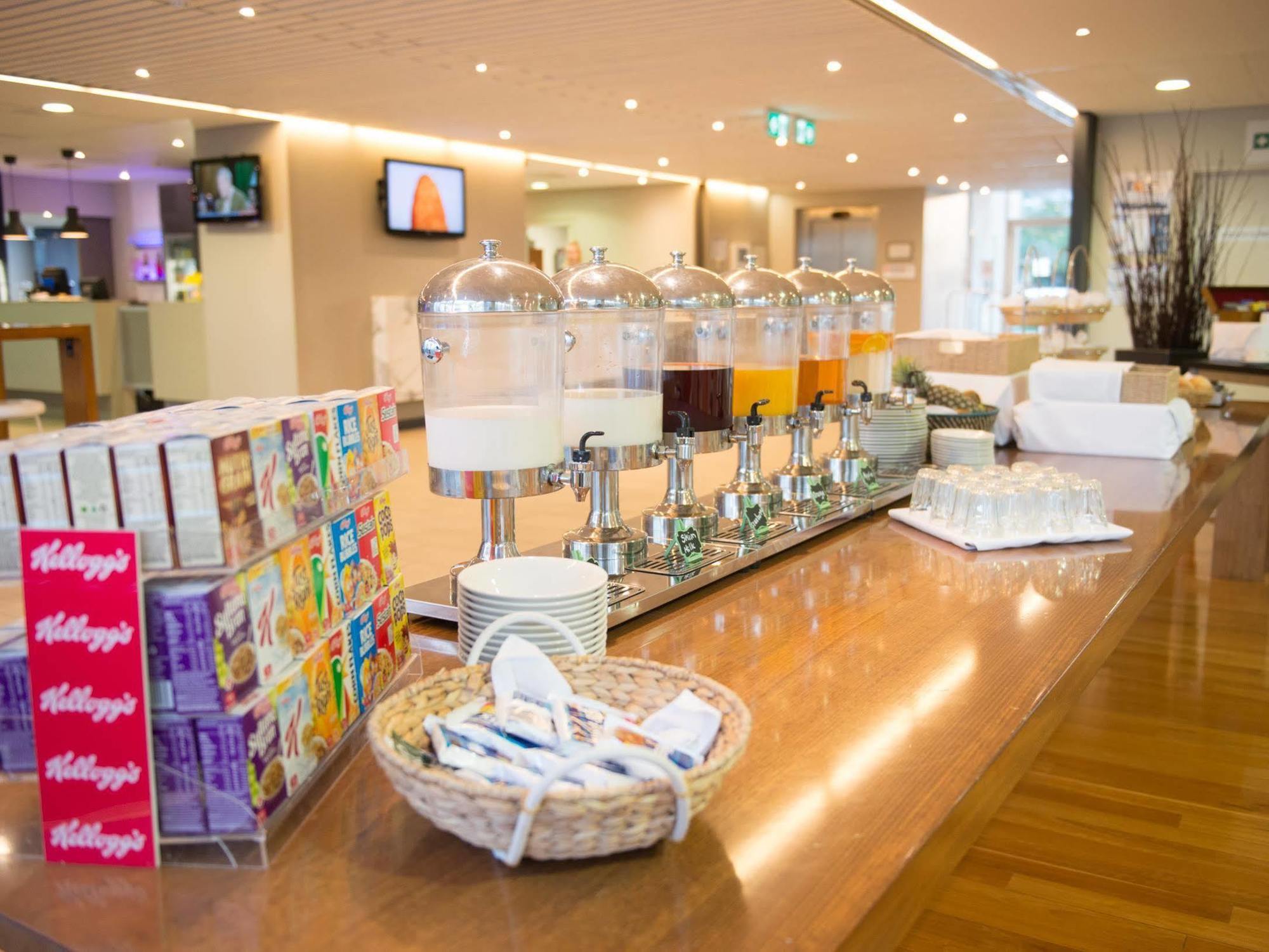 Quality Suites Pioneer Sands Wollongong Exterior foto